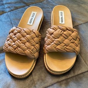 Steve Madden Sandal